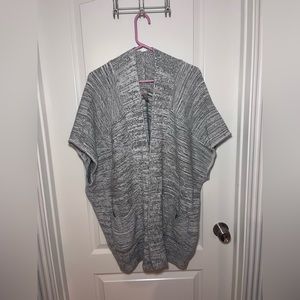 Chicos Short Sleeve Cardigan